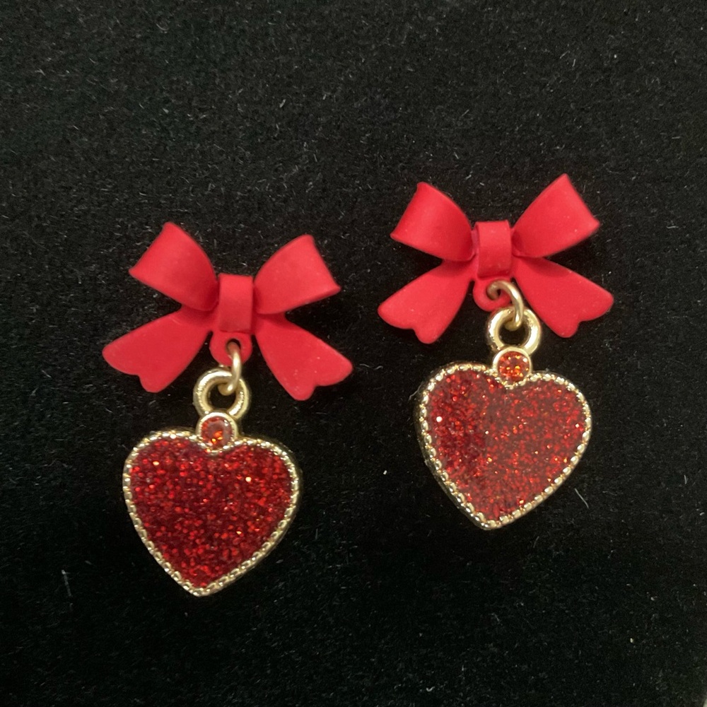 Red Hearts & Bows Elegant Earrings with Stunning Rhinestone Design